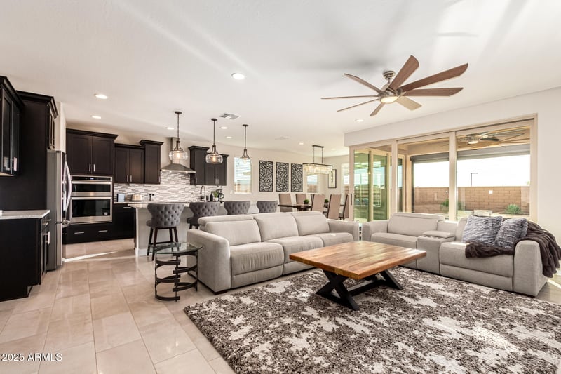 18956 264th Ln, Buckeye, AZ 85396