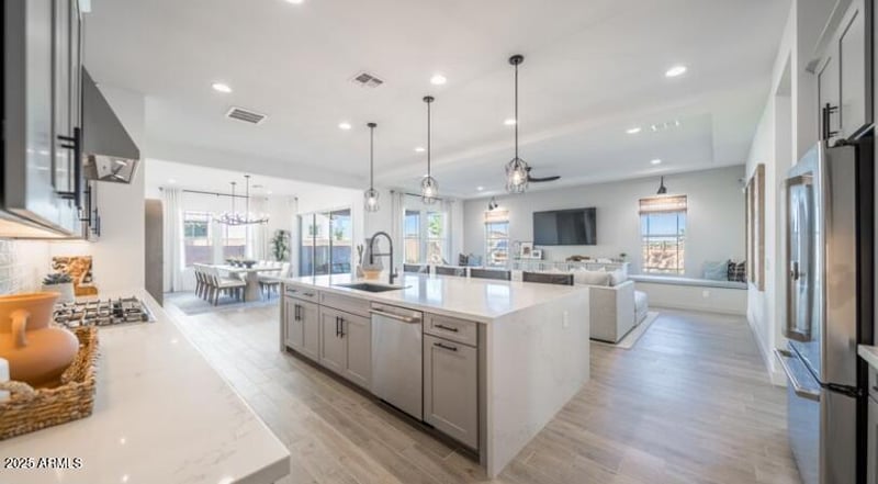 18956 Druids Glen Rd, Queen Creek, AZ 85142