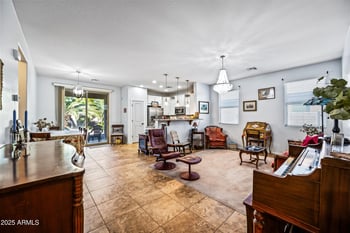 1896 Half Moon Cir, San Tan Valley, AZ 85144