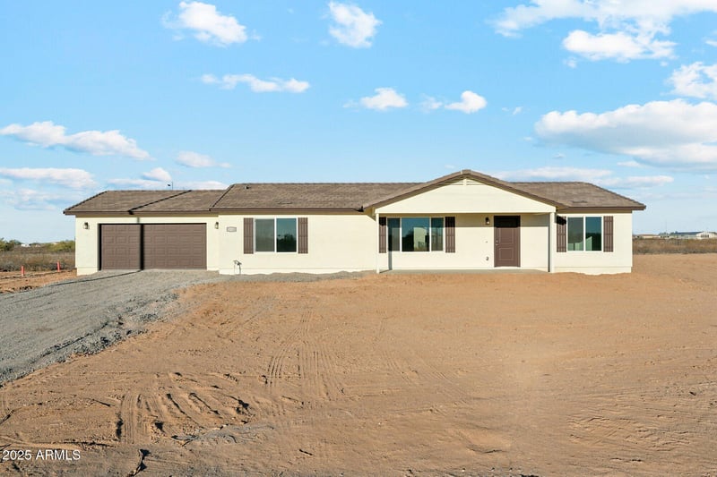 18963 Crescent Way, Buckeye, AZ 85326