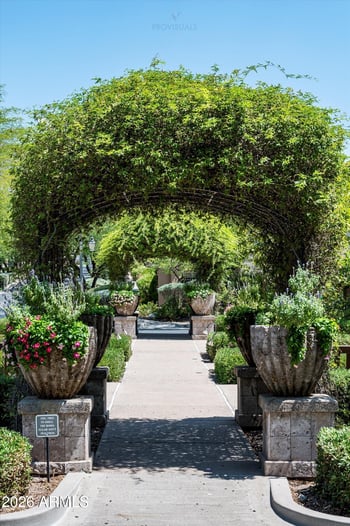 18966 Silverleaf Dr, Scottsdale, AZ 85255