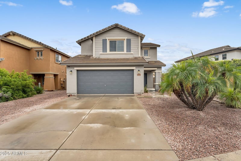 1897 Appaloosa Way, San Tan Valley, AZ 85144