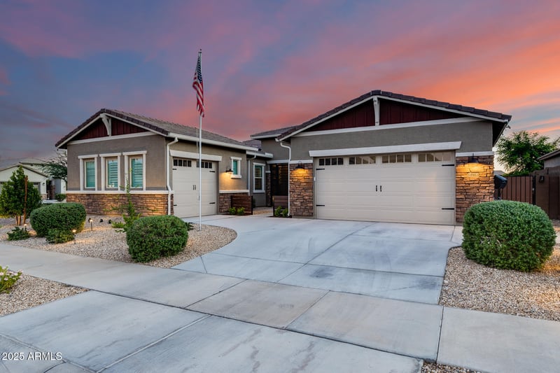 18983 Cortez St, Surprise, AZ 85388