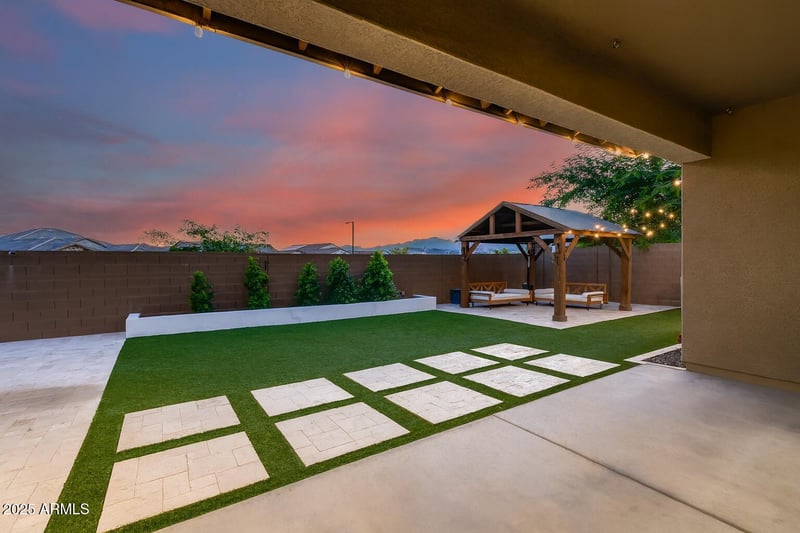18983 Cortez St, Surprise, AZ 85388