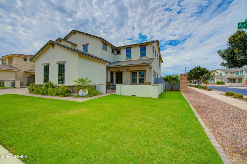 18987 Apricot Ln, Queen Creek, AZ 85142