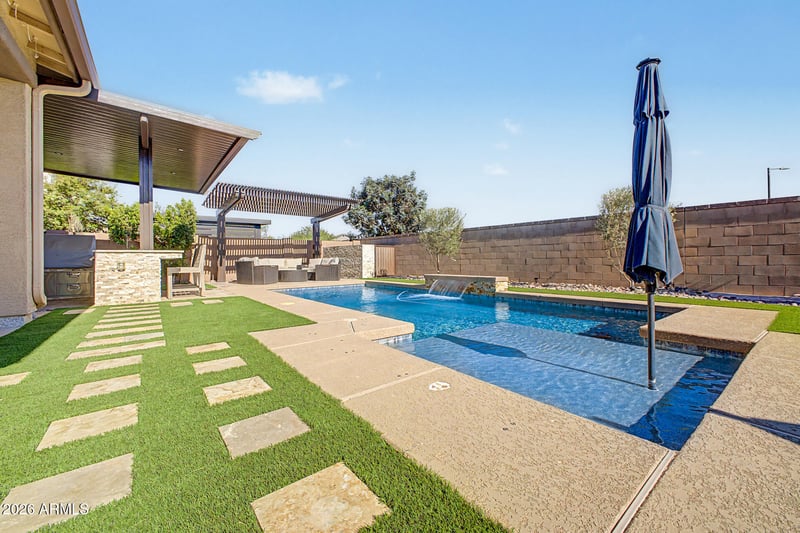 18989 Walnut Ct, Queen Creek, AZ 85142