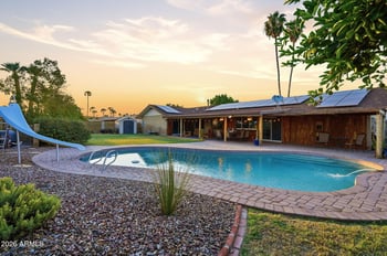 19 E Canterbury Ct, Phoenix, AZ 85022