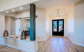 19 Desert Hills Dr, Phoenix, AZ 85086