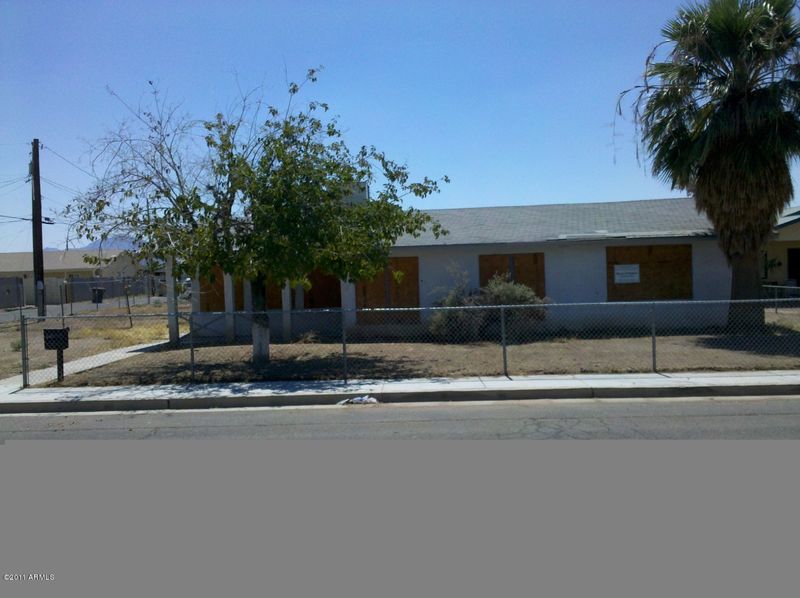 19 E Mountain View Dr, Avondale, AZ 85323