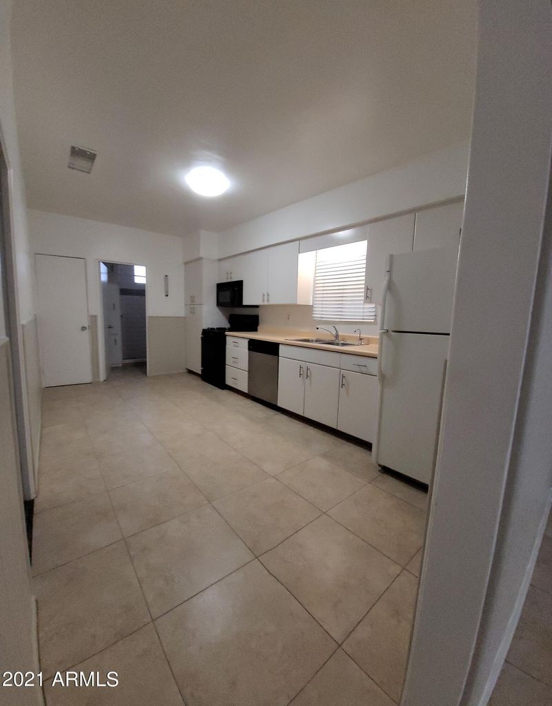19 W 9th St, Tempe, AZ 85281