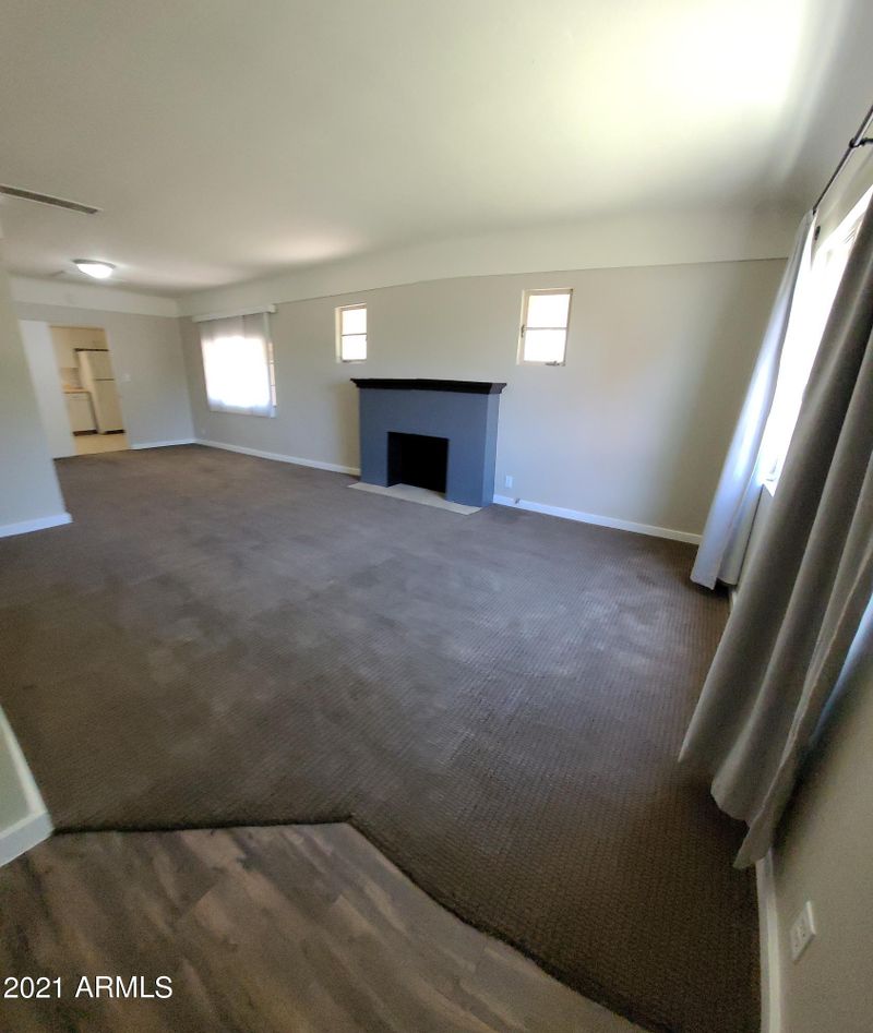 19 W 9th St, Tempe, AZ 85281