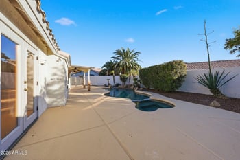 190 S Longmore St, Chandler, AZ 85224