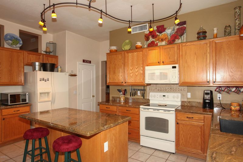 1900 E Campbell Ave, Gilbert, AZ 85234
