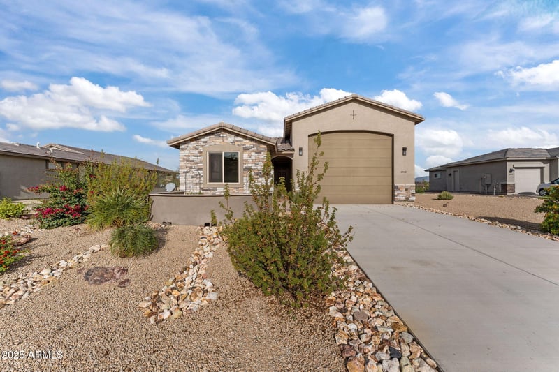 1900 W Ringo Rd, Wickenburg, AZ 85390