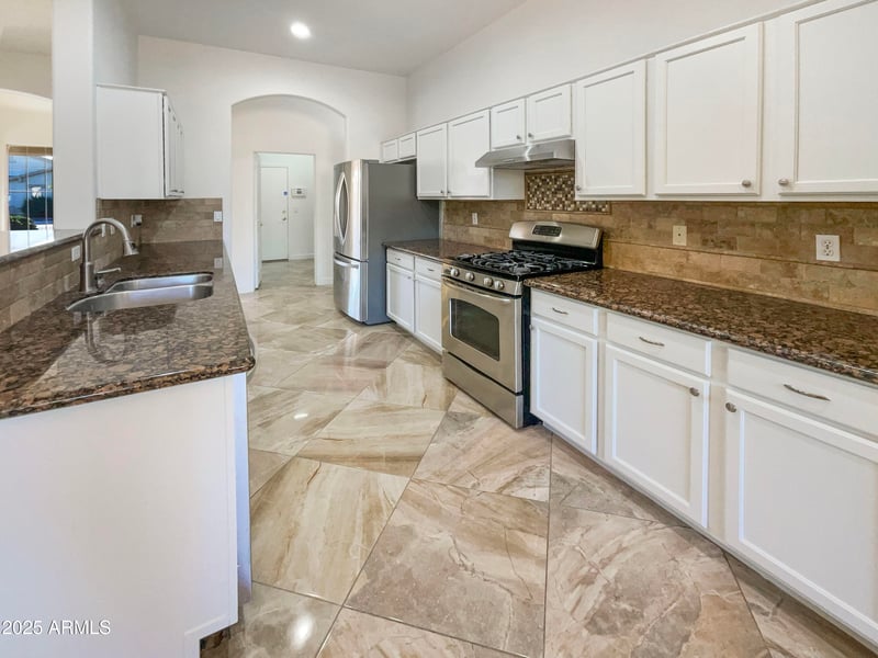 1900 Woodsman Pl, Chandler, AZ 85286