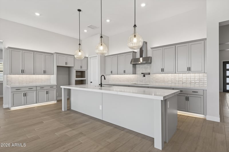 19000 Westview Dr, Litchfield Park, AZ 85340