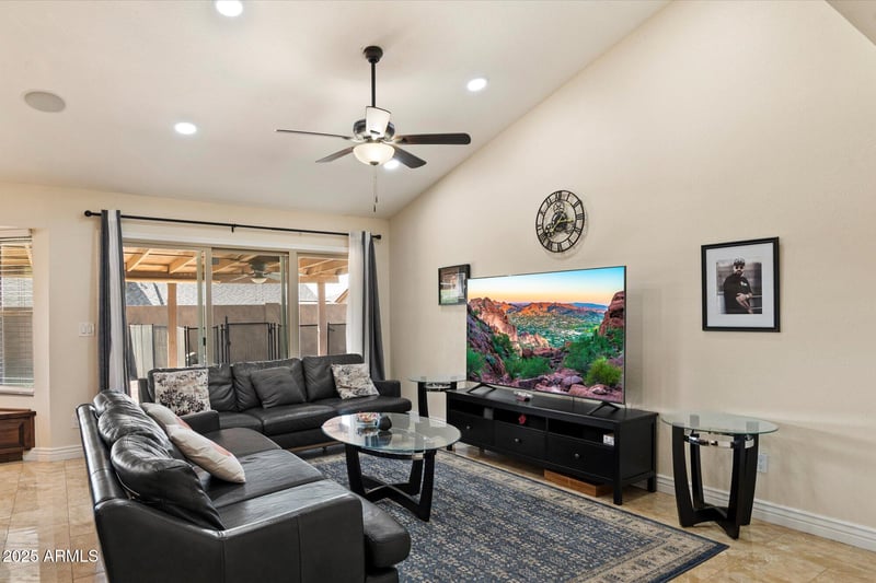 19002 12th Pl, Phoenix, AZ 85024