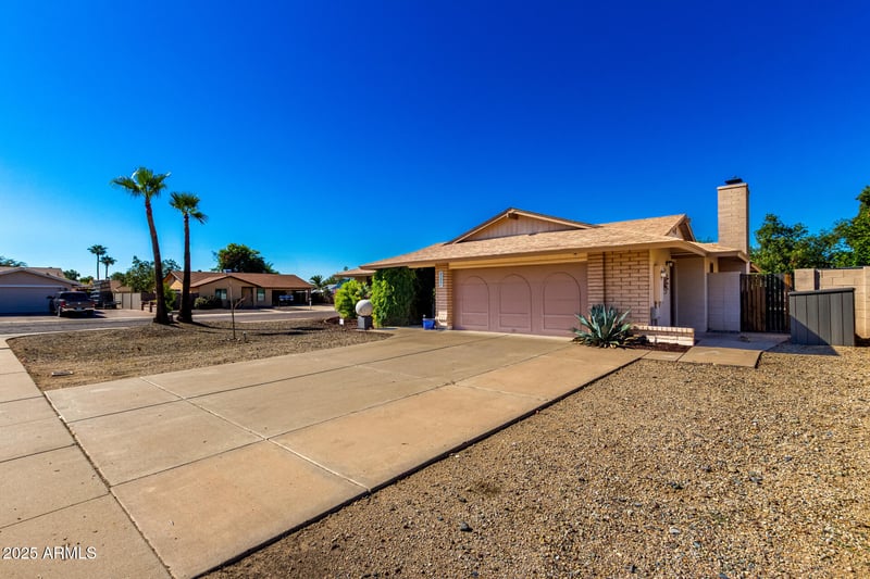 19002 8th Ave, Phoenix, AZ 85027