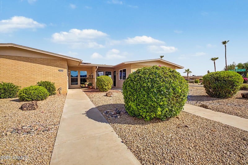 19003 134th Dr, Sun City West, AZ 85375