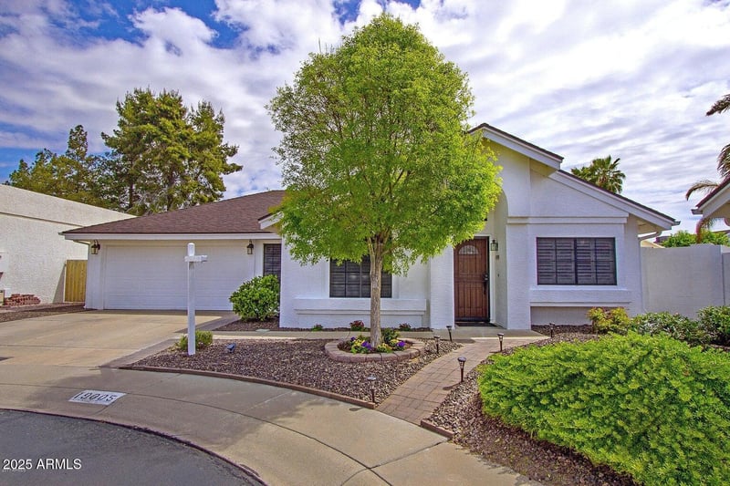 19005 33rd Pl, Phoenix, AZ 85050