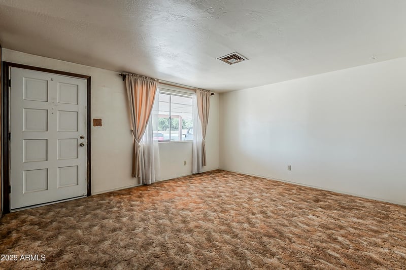 19008 30th St, Phoenix, AZ 85050