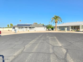19009 N 99th Dr, Sun City, AZ 85373