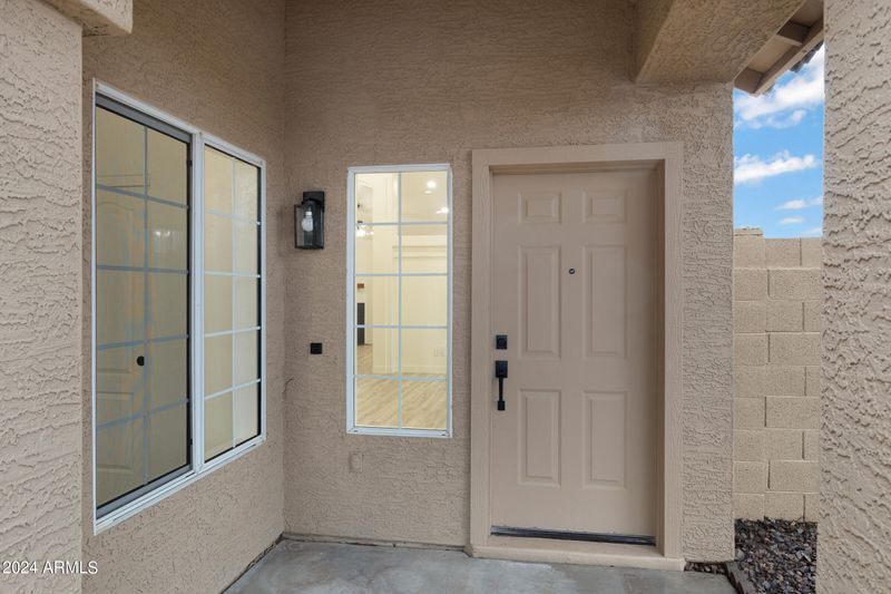 1901 E Fellars Dr, Phoenix, AZ 85022