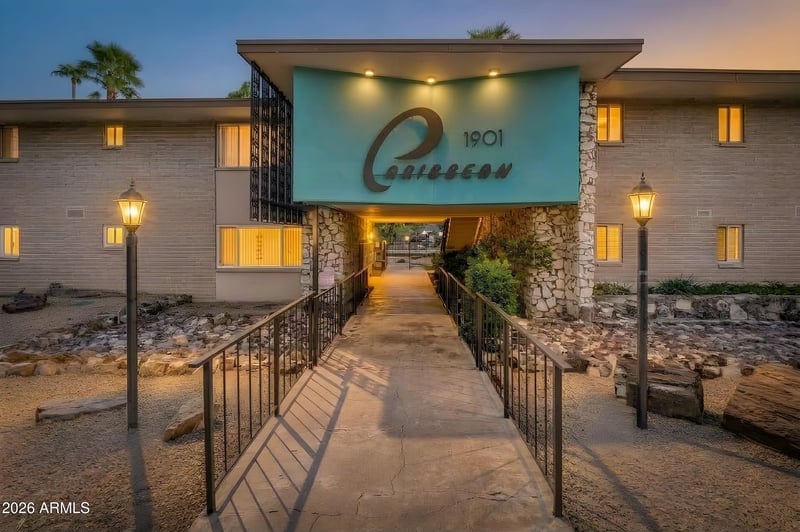 1901 E Missouri Ave #204, Phoenix, AZ 85016