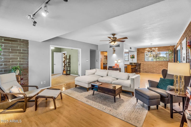 1901 Missouri Ave #208, Phoenix, AZ 85016