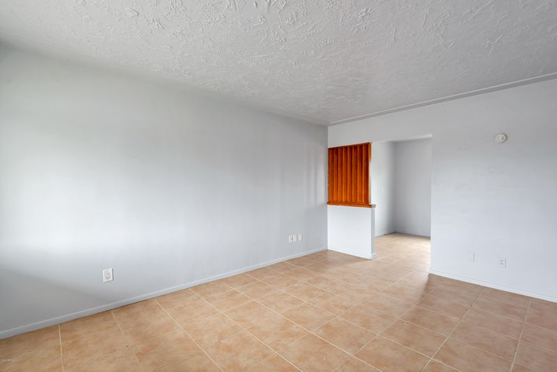 1901 N 44th St, Phoenix, AZ 85008