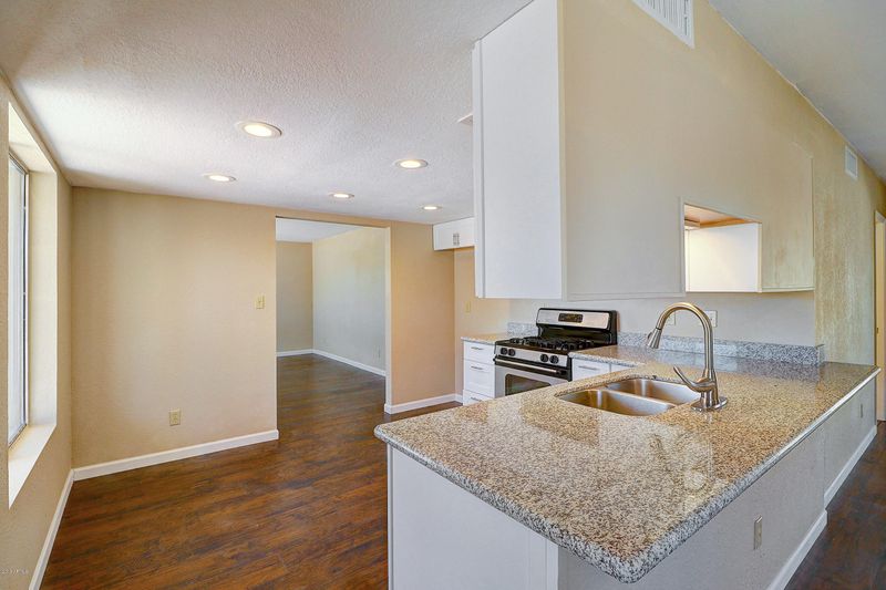 19012 N 15th Ave, Phoenix, AZ 85027