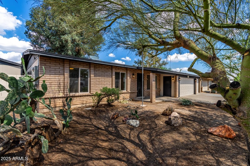 19013 18th Ave, Phoenix, AZ 85027