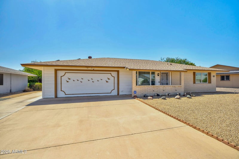 19014 N 99th Dr, Sun City, AZ 85373