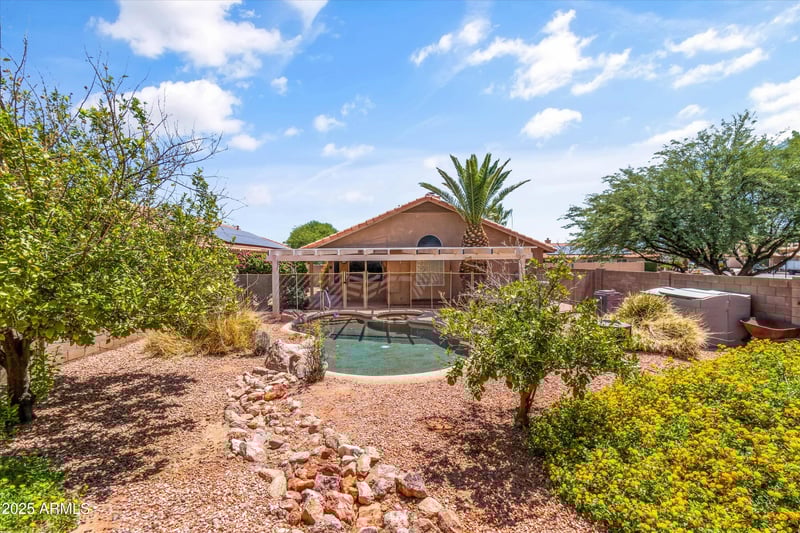 19016 79th Ln, Glendale, AZ 85308