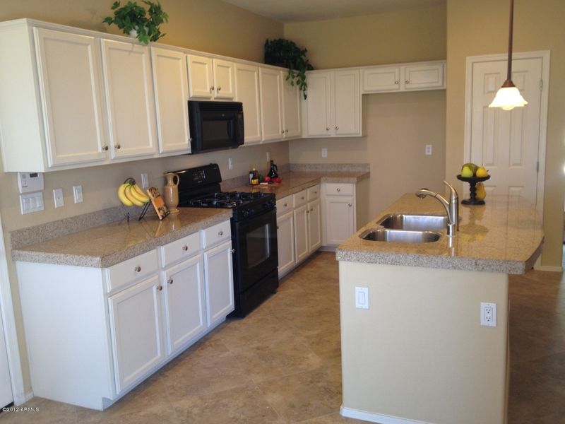 19016 E Kingbird Dr, Queen Creek, AZ 85142