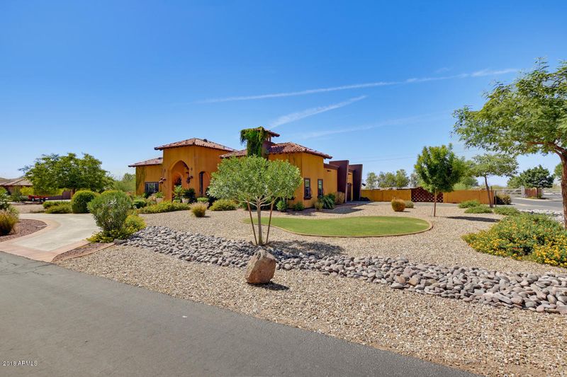 19017 W Verde Ln, Litchfield Park, AZ 85340