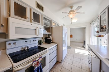 19018 134th Dr, Sun City West, AZ 85375