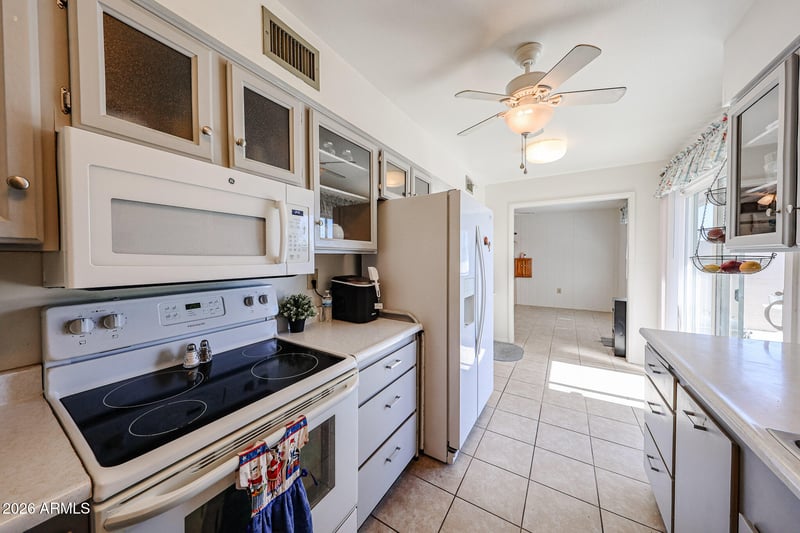 19018 134th Dr, Sun City West, AZ 85375