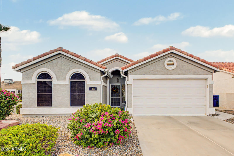 1902 E Colonial Dr, Chandler, AZ 85249