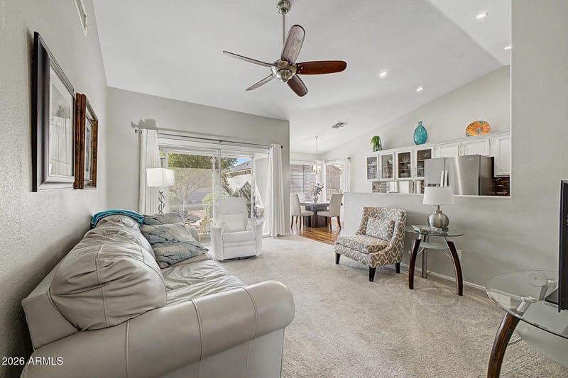 1902 E Colonial Dr, Chandler, AZ 85249