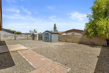 1902 Emerald Ave, Mesa, AZ 85204