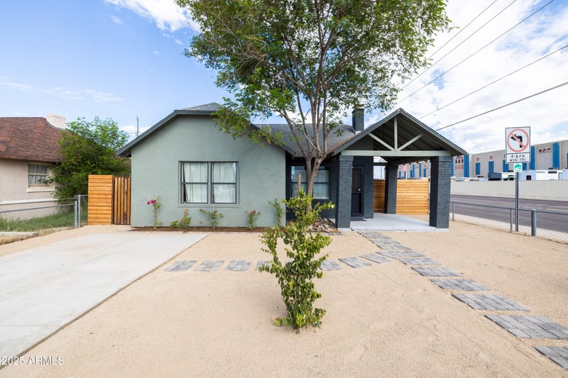 1902 Granada Rd, Phoenix, AZ 85009