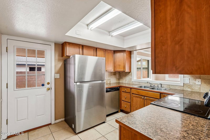 1902 W Topeka Dr, Phoenix, AZ 85027