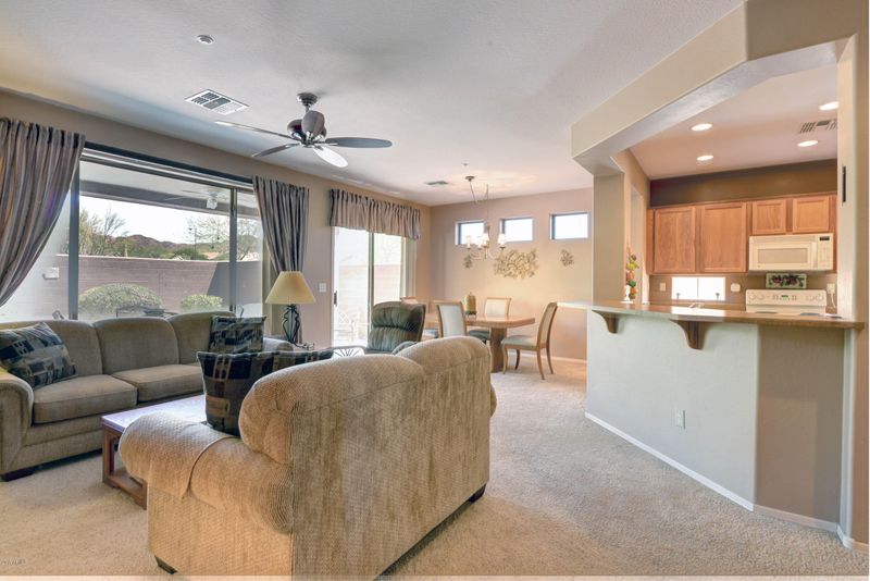 1902 W Whitman Ct, Anthem, AZ 85086
