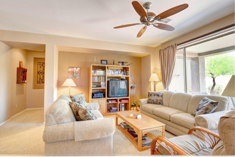 1902 W Whitman Ct, Anthem, AZ 85086