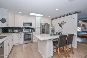 19022 N 99 Dr, Sun City, AZ 85373