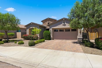 19024 Solano Dr, Litchfield Park, AZ 85340
