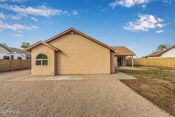 19027 7th Dr, Phoenix, AZ 85027