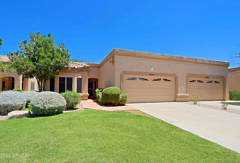 19027 N 83rd Ln, Peoria, AZ 85382