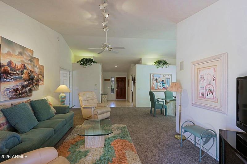 19027 N 83rd Ln, Peoria, AZ 85382